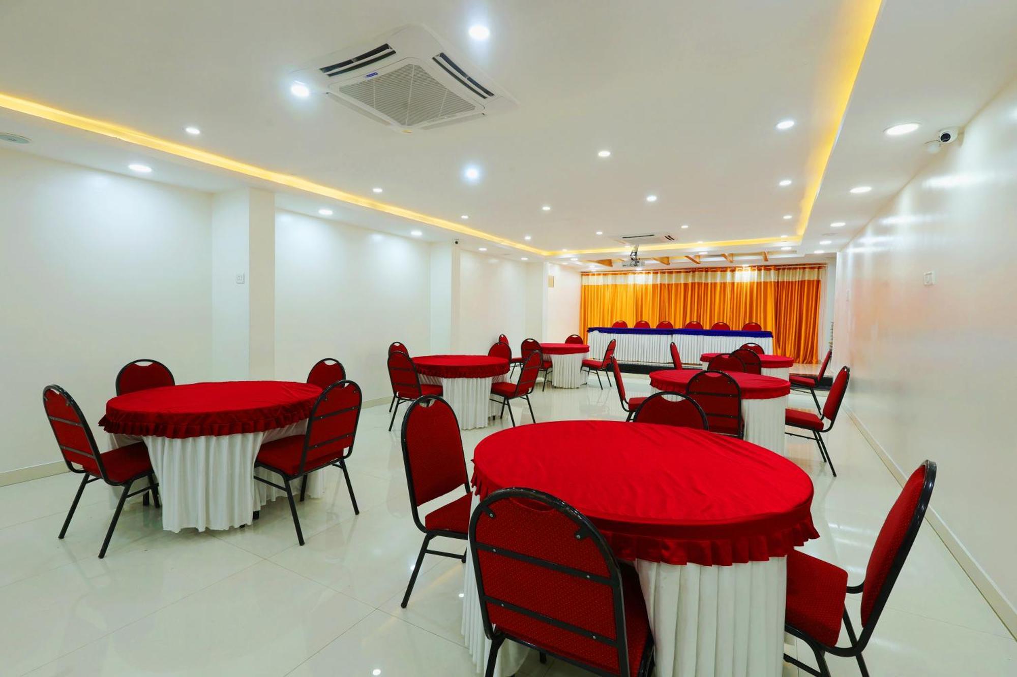 班加罗尔 Grand Regency Rajajinagar, Iskcon Temple - Wtc酒店 外观 照片