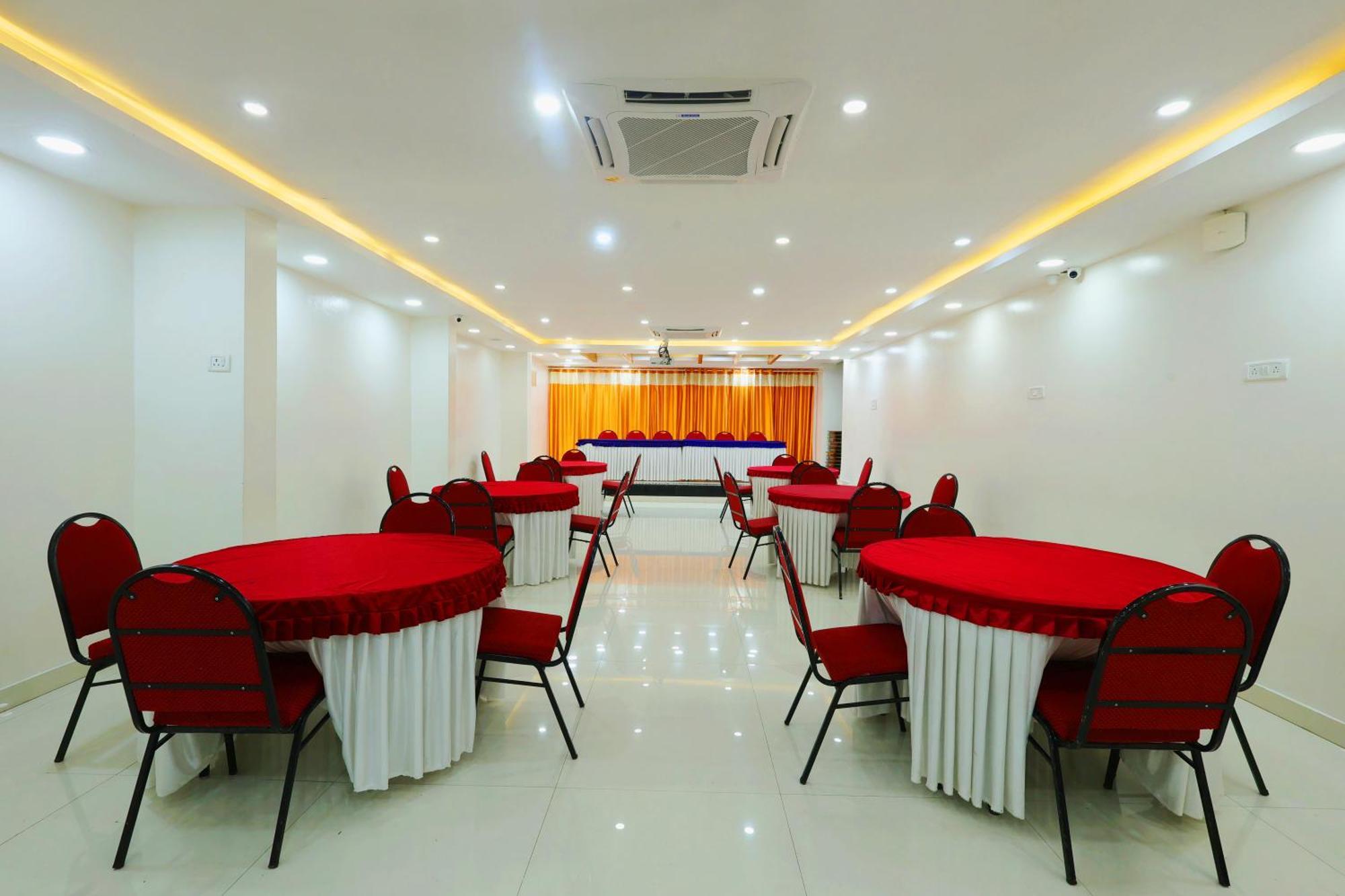 班加罗尔 Grand Regency Rajajinagar, Iskcon Temple - Wtc酒店 外观 照片